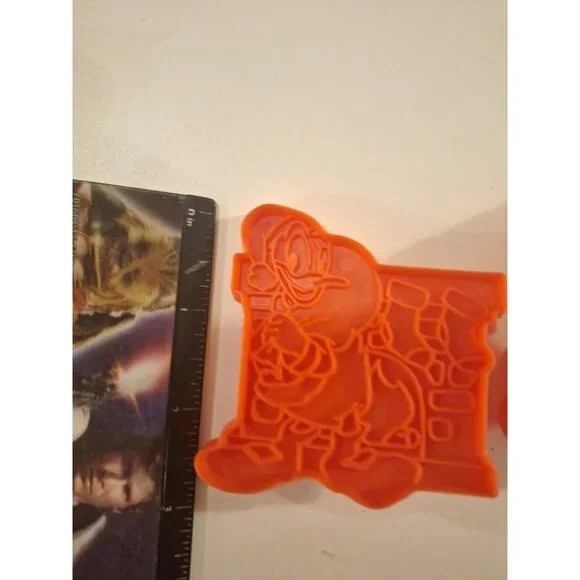Disney Donald Duck & Goofy Plastic Cookie Cutters Vintage 3 Lot Head Face - Picture 8 of 9